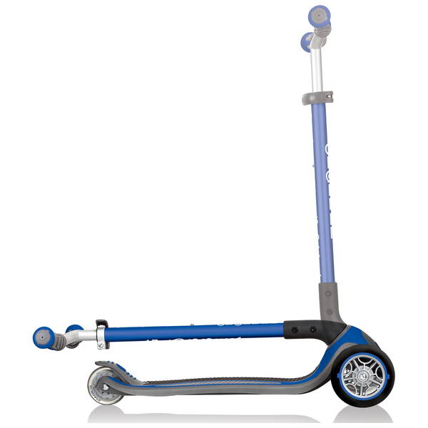 GlobberGlobber   Scooter Master marineblau