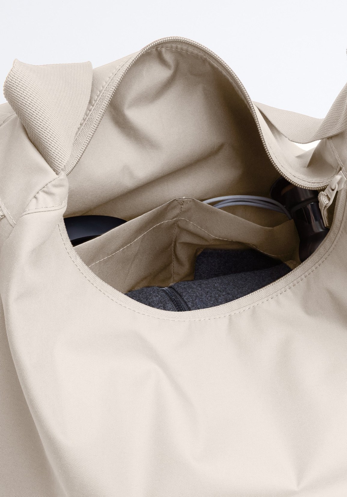 Got Bag Curved Bag Monochrome Soft Shell