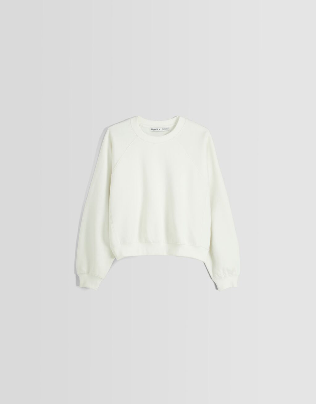 Moletom com mangas raglan