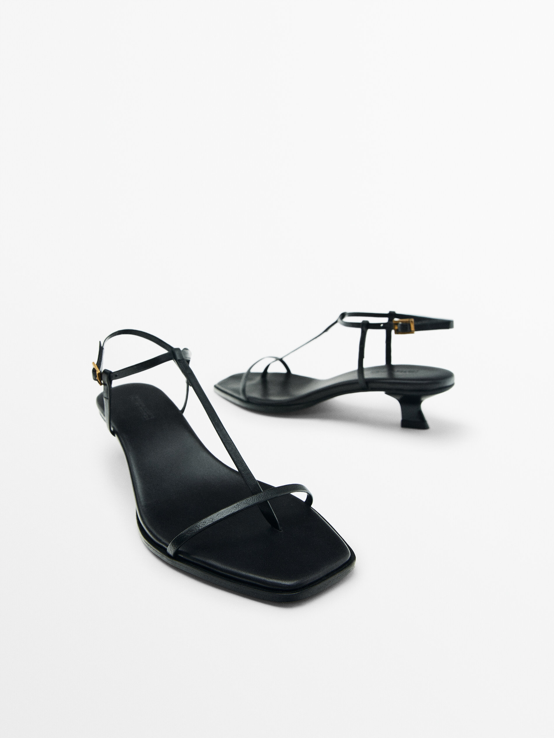 SANDALIA TACÓN TIRAS EDIÇÃO LIMITADA - NEGRO
