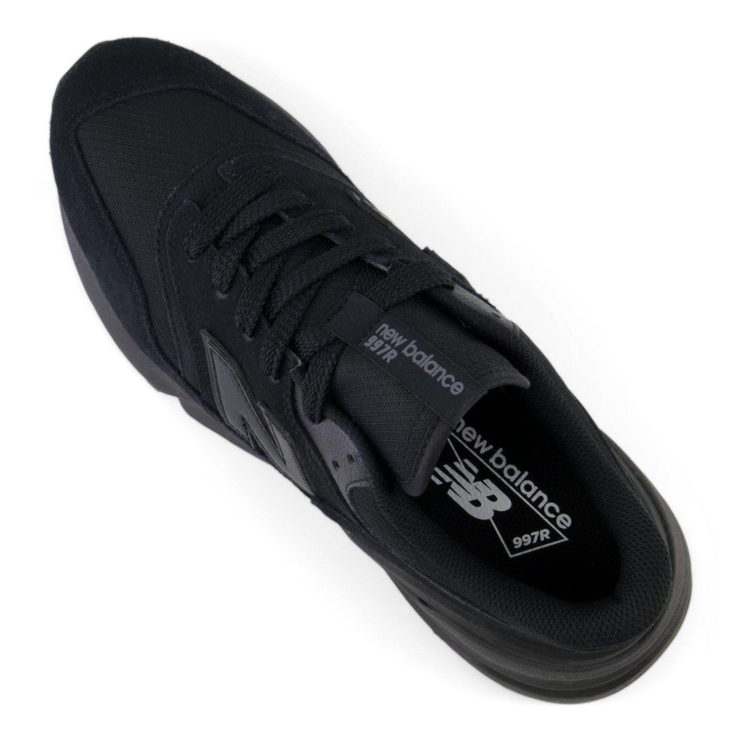 New Balance 977R Trainers