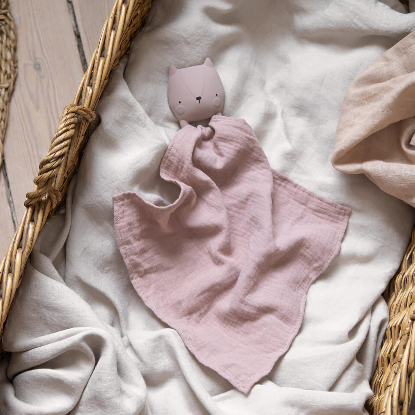 Baby Beissring mit Kuscheltuch Zappy Naturkautschuk Pink