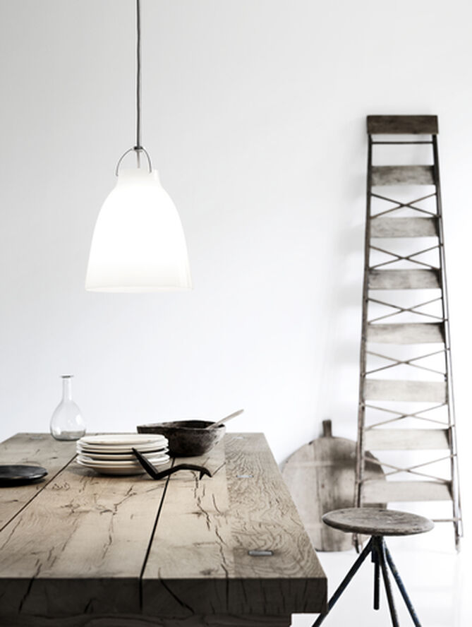 Fritz Hansen Caravaggio P2 Opal, glass