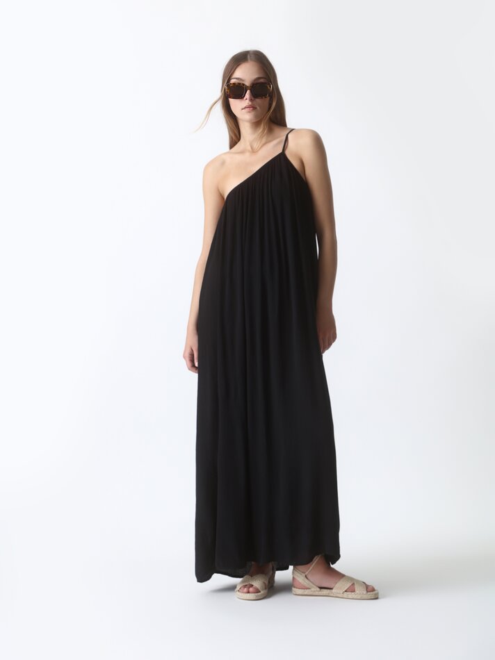 Vestido assimétrico de chiffon - Preto