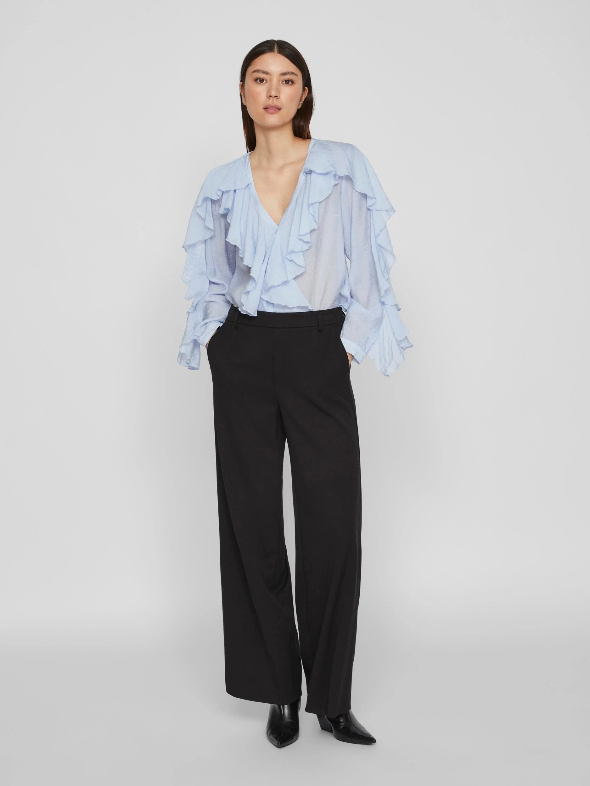 Vila  Vinabia V-neck L/S Flounce bluse - Kentucky Blue
