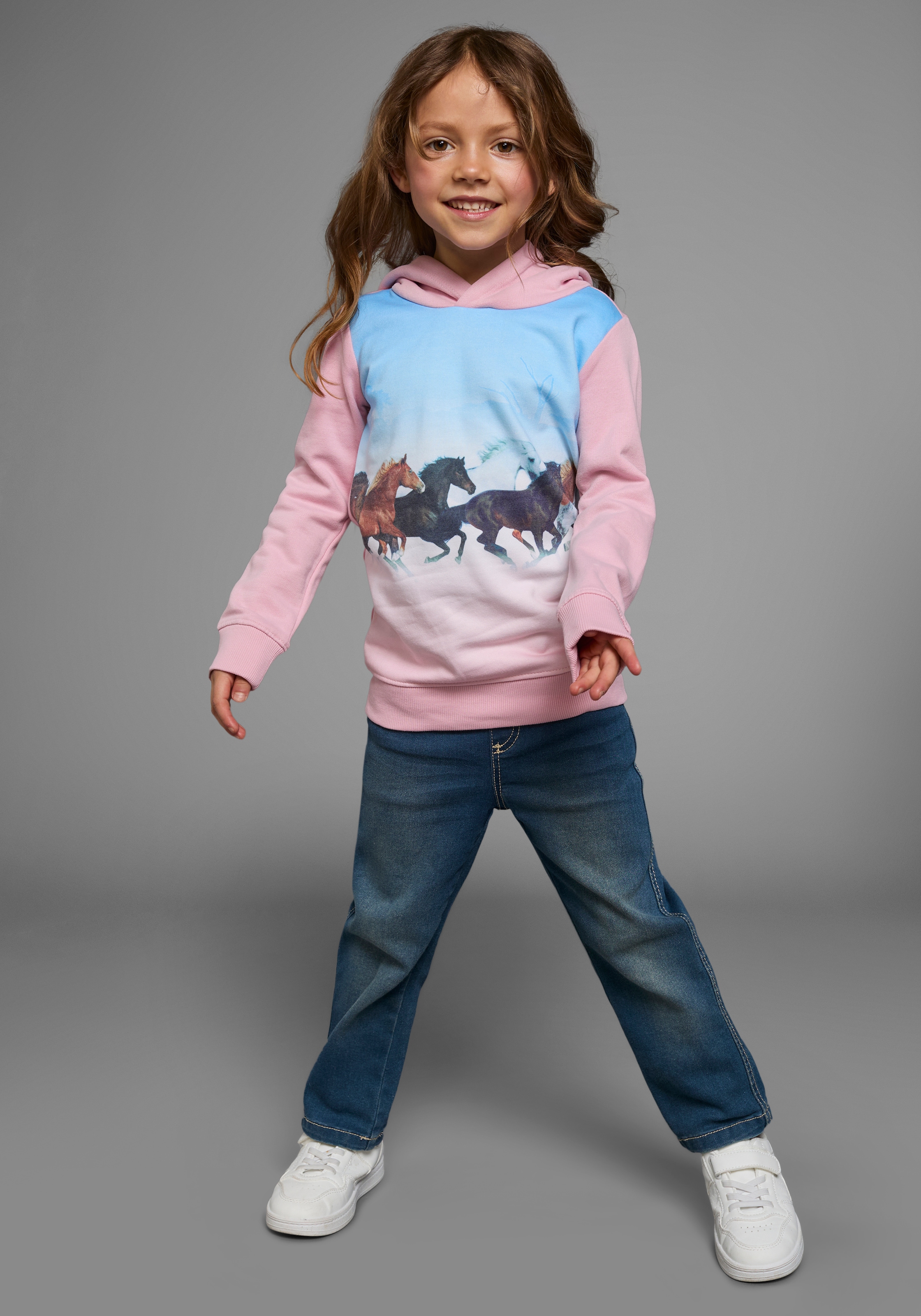 KIDSWORLD Longsweatshirt »für kleine Mädchen«, Langarm,  bedruckt,  mit Kapuze,  aus angerauter Sweatware
