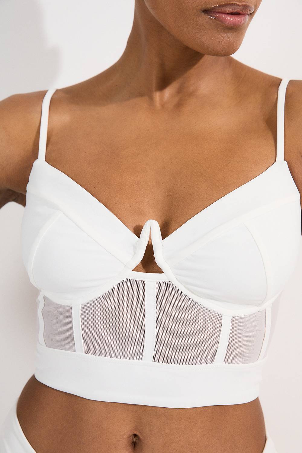 KarenMillen Bas de bikini à bonnets en maille à panneaux