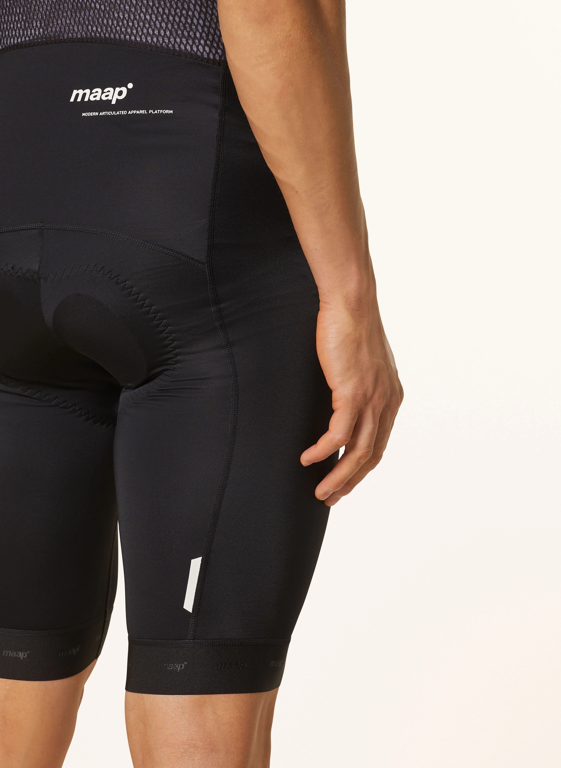 MAAP Radhose TRAINING BIB 3.0 mit Trägern und gepolstertem Einsatz