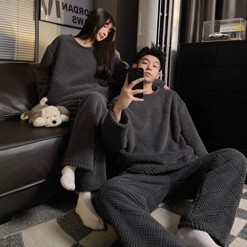 Dazzli - Bijpassende pyjamaset voor koppels: effen gewatteerde sweatshirt met ronde hals + broek