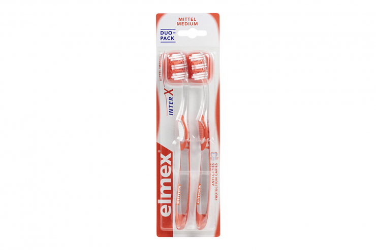 2 brosses à dents Inter X médium