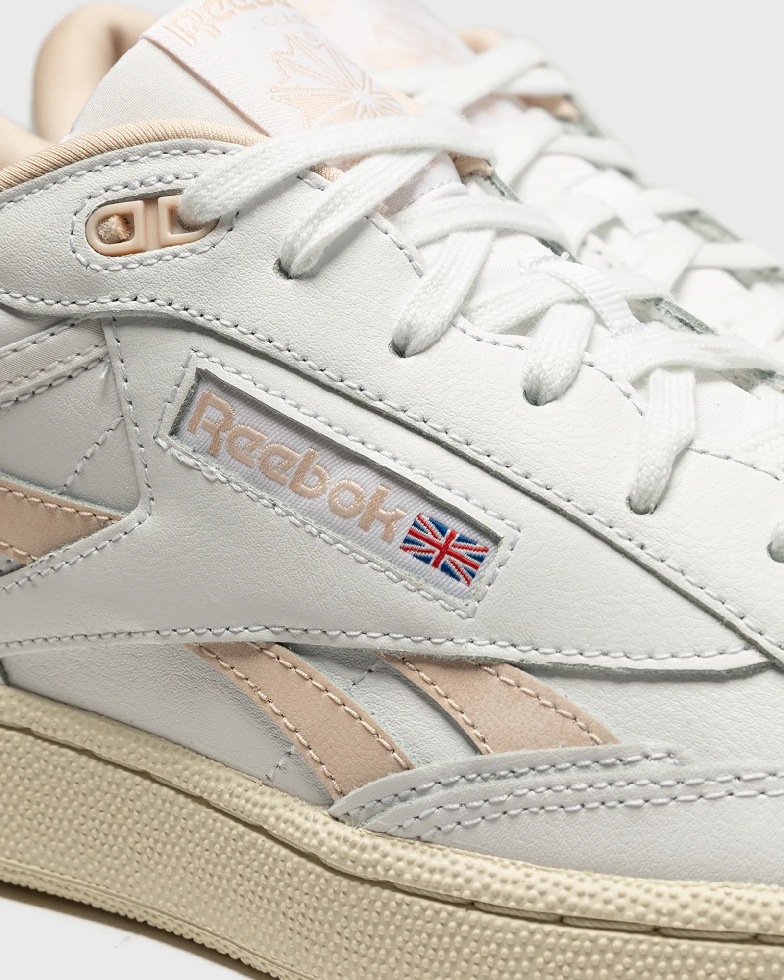 Reebok Club C Mid II Revenge