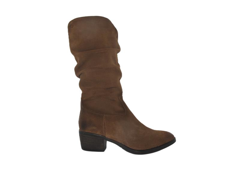 AQA Shoes A8815 date