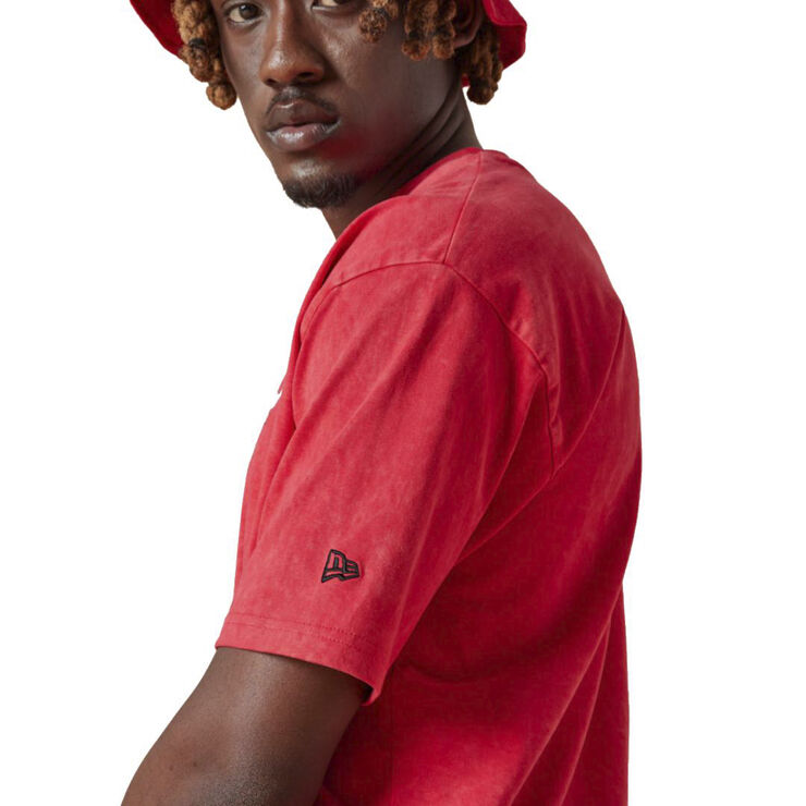 New Era WASHED PACK GRAPHIC OS TEE CHI Red