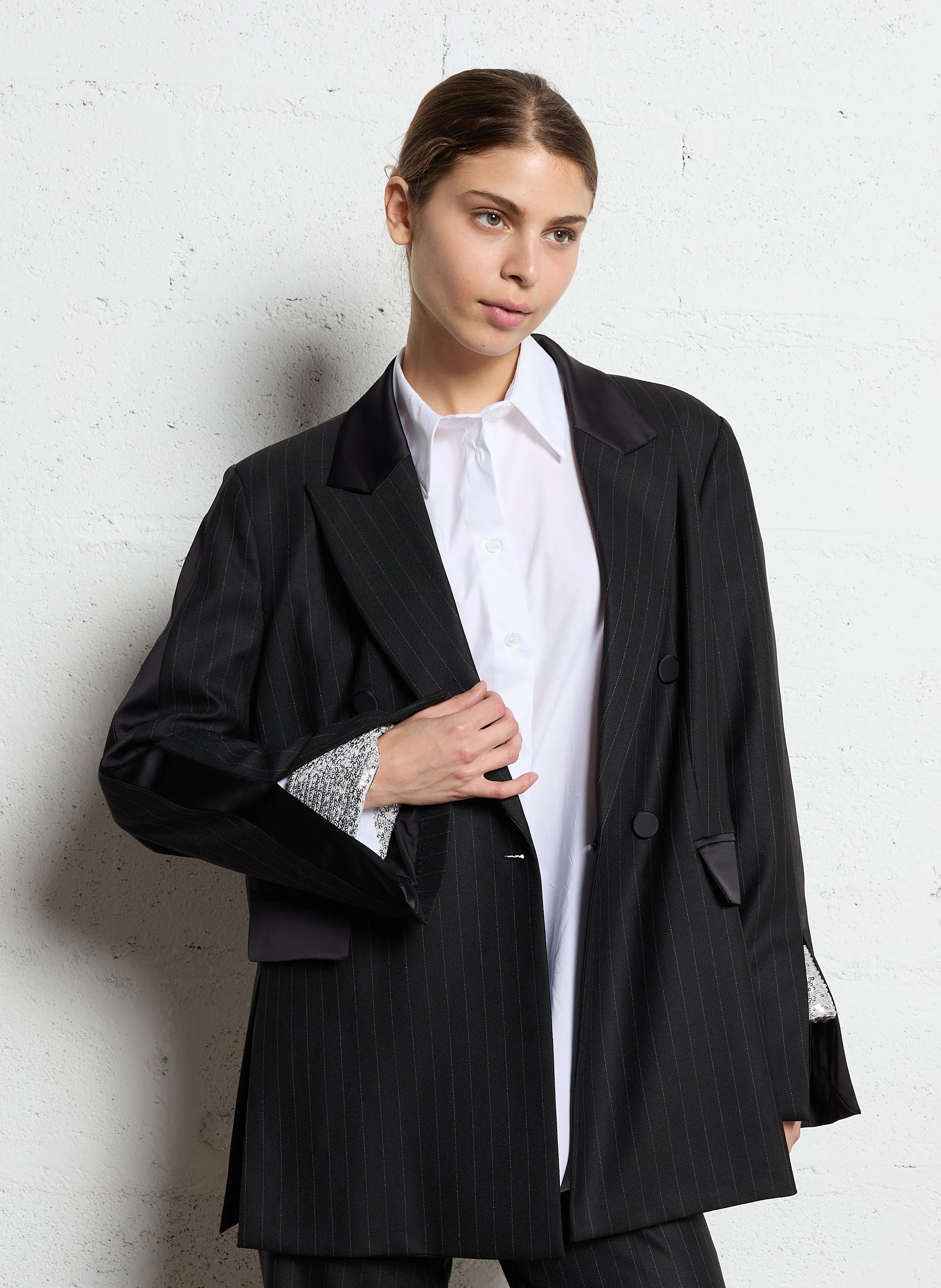 Blazer croisé à fines rayures | Noir