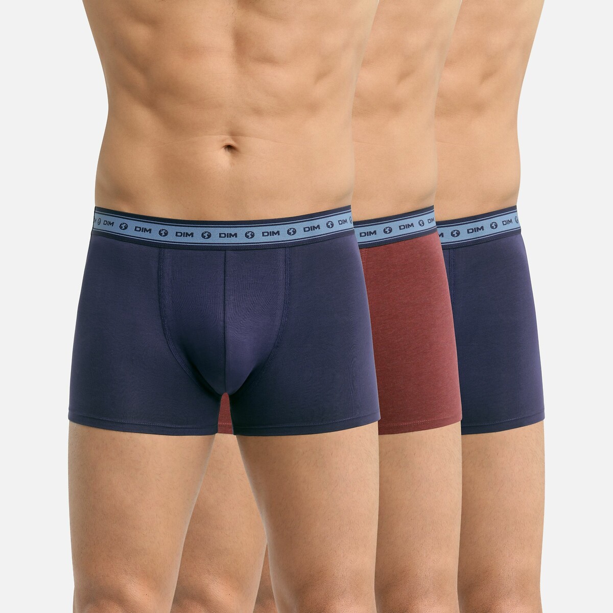 DIM<br>Conjunto de 3 cuecas boxer em bom estado