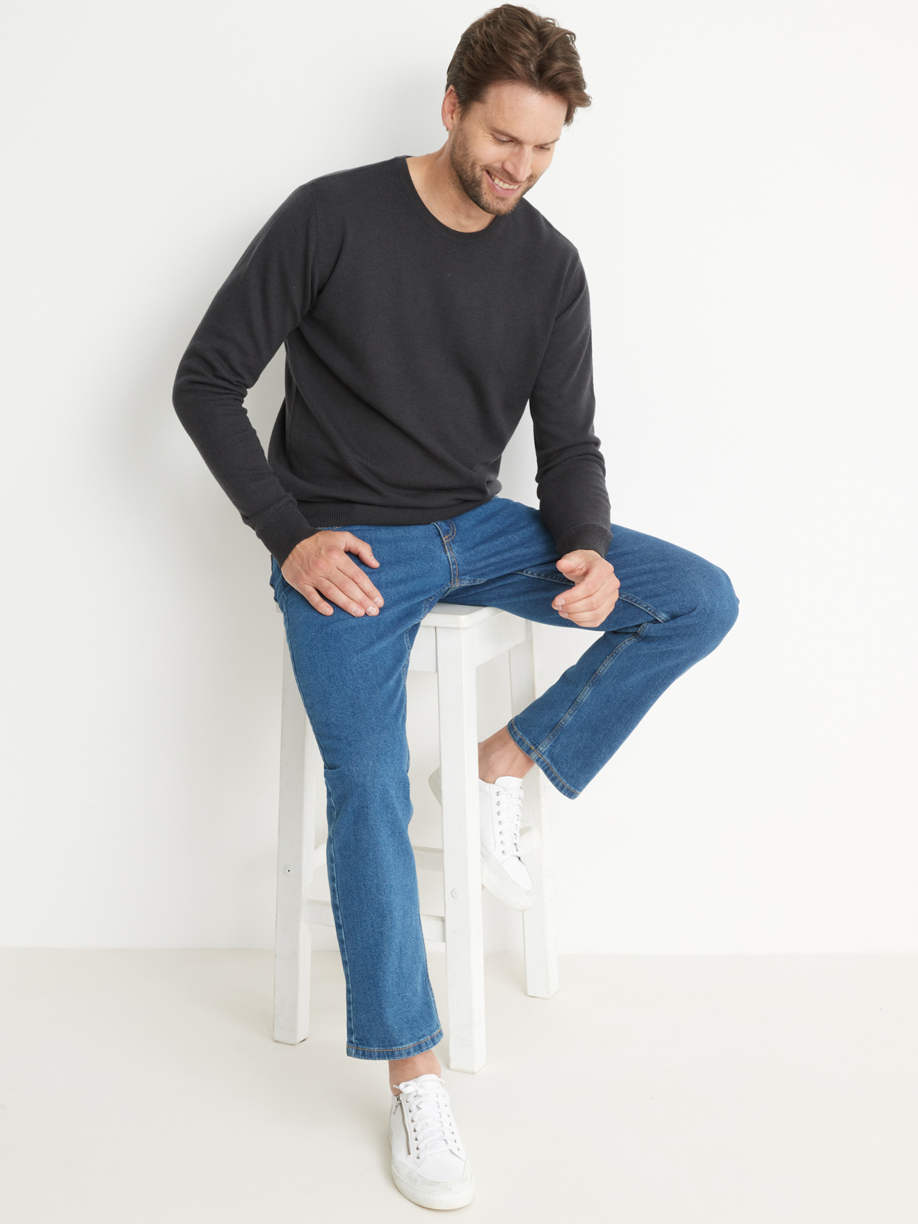 Pull encolure ronde 100% acrylique