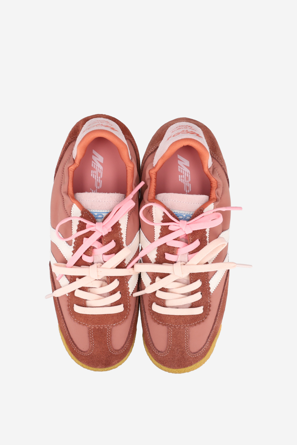 Pure nylon sneakers