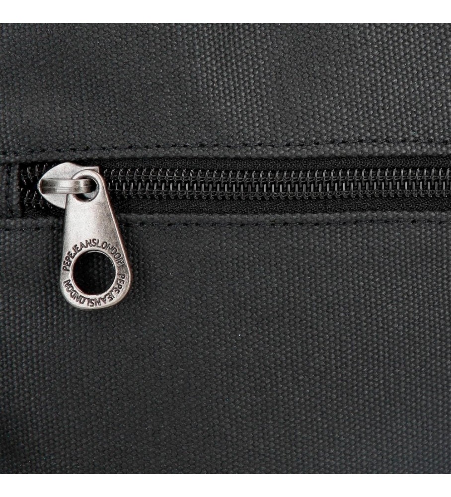 Mochila para computador Pepe Jeans Court preta --25x36x10cm-