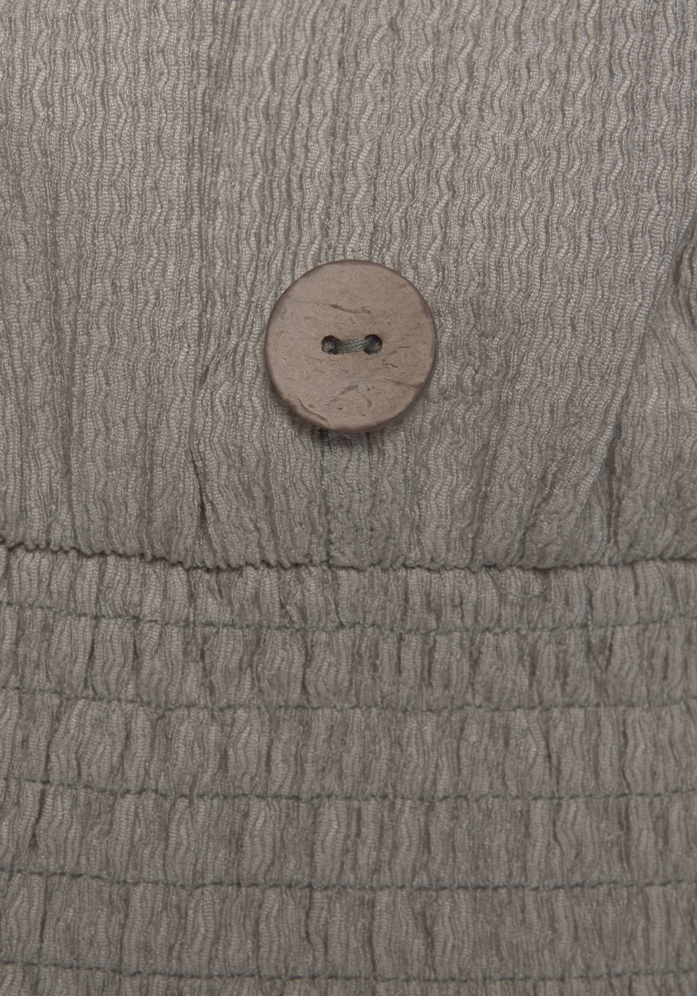 LASCANA V-Shirt mit breitem Smoksaum und Kopfleiste, Blusenshirt, sommerlich