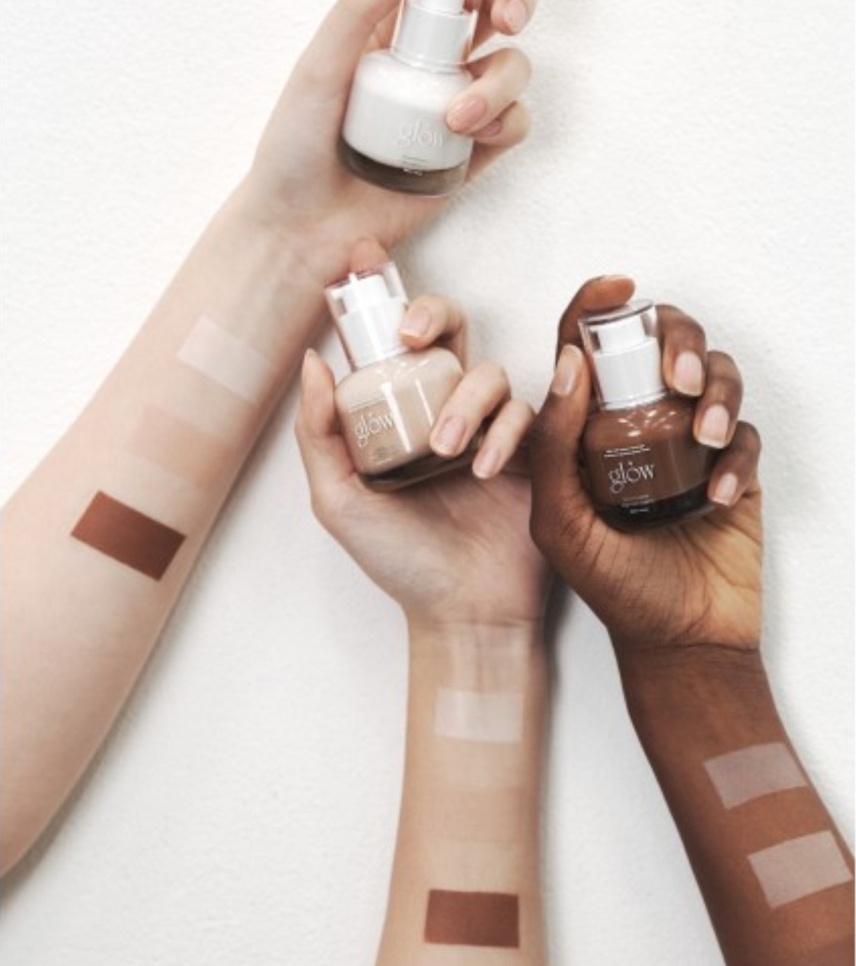 Glow - Bálsamo hidratante para uniformizar o tom da pele Breathable Blemish Balm - Brown