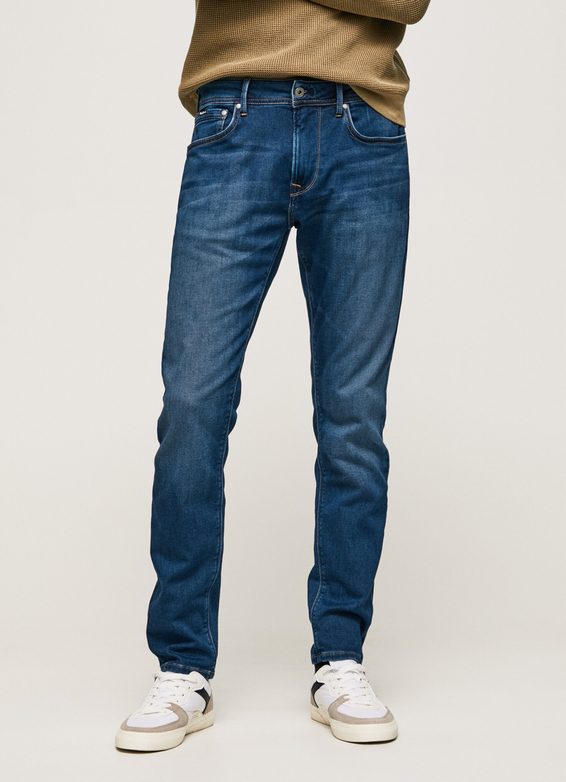Calça jeans Stanley, corte e cintura regulares - jeans