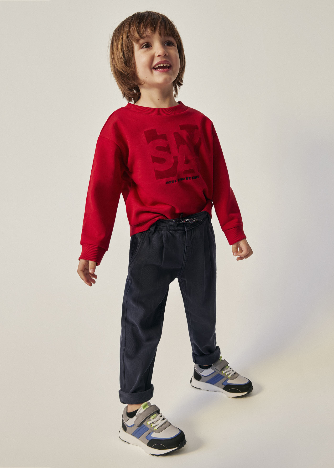 Calças chino jogger para meninos