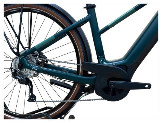 Produit reconditionné . Cube Touring Hybrid One 625 Shimano 2024 . Vélo  électrique . Cube . très bon état