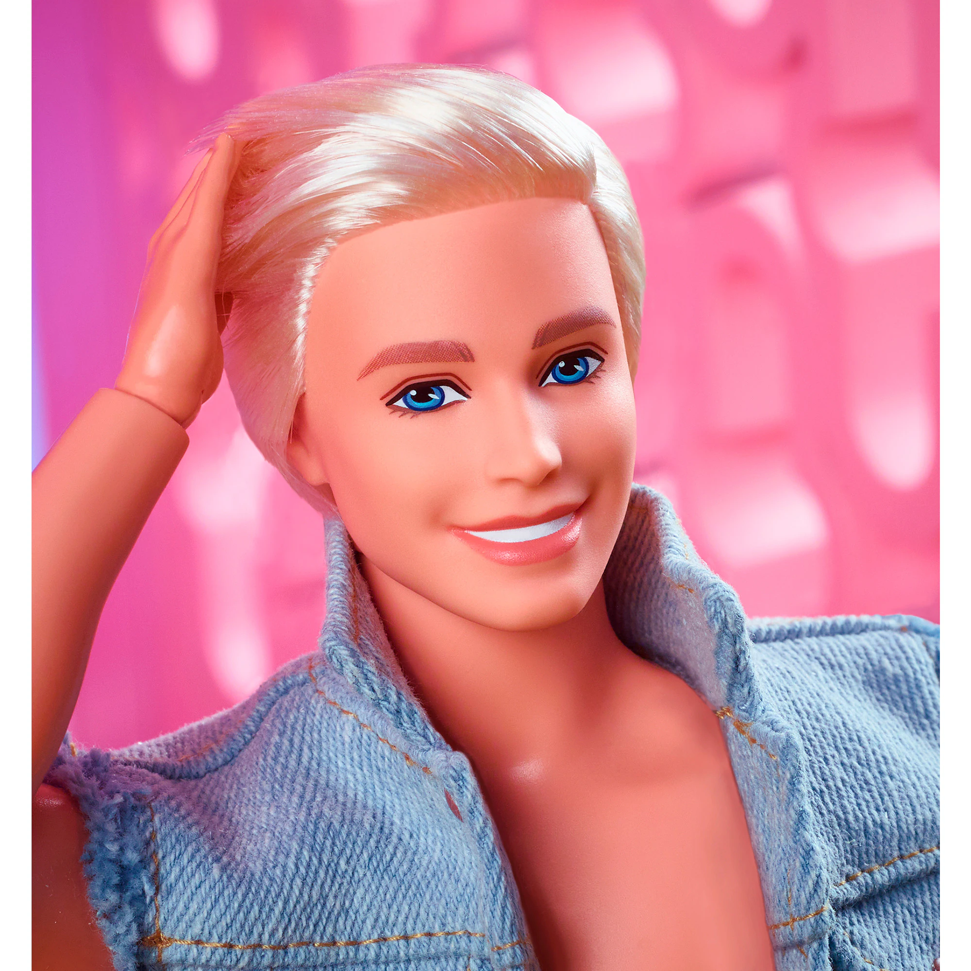 Mattel Spielfigur Barbie The Movie - Ken Puppe zum Film im Jeansoutfit und Original Ken Unterwäsche