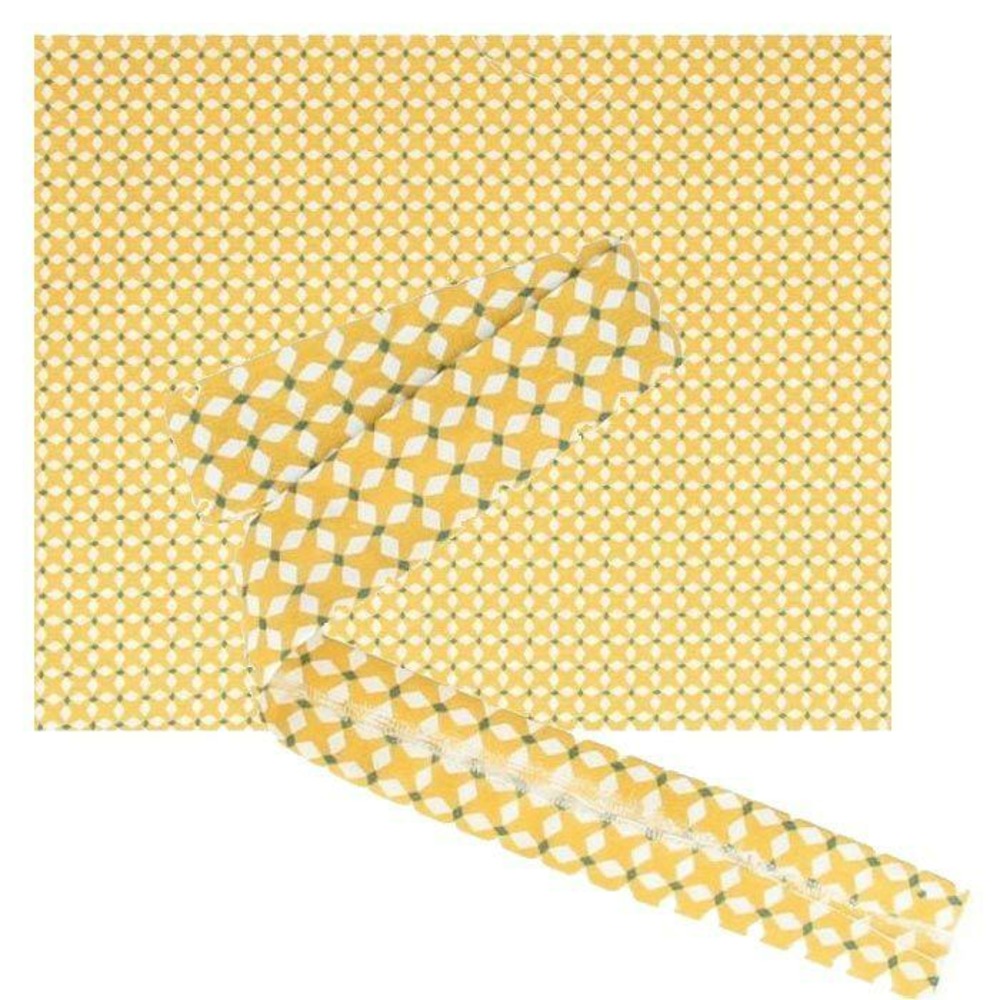 Tissu 55 x 45 cm & biais de couture 3 m x 2 cm - croix jaunes