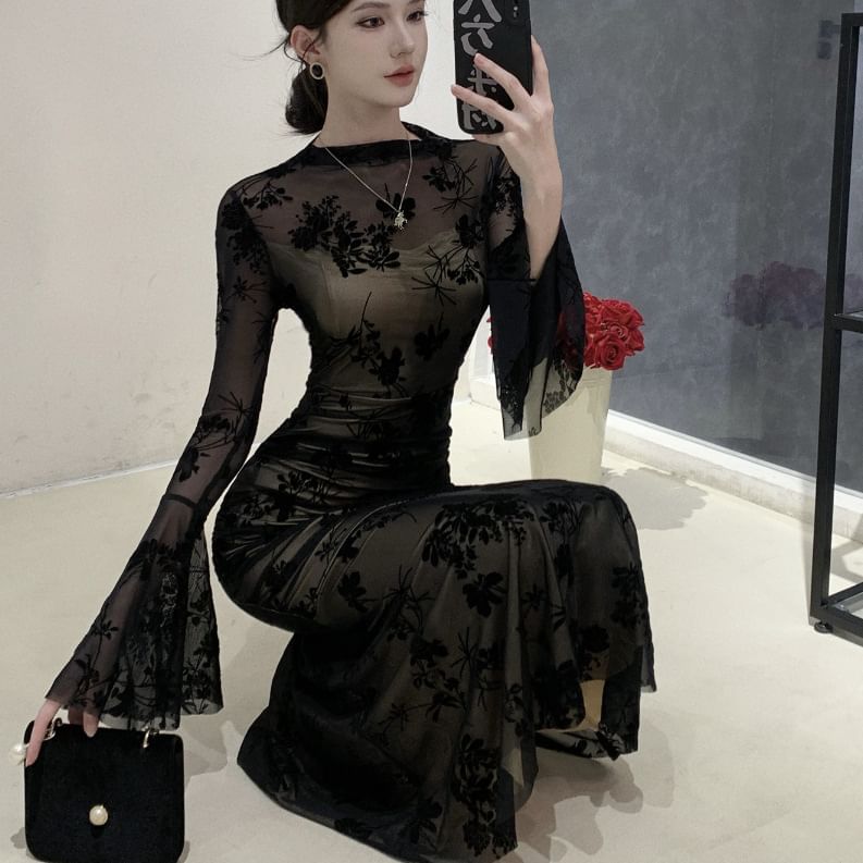Cassidy - Midi-jurk met lange mouwen en bloemenmotief van mesh