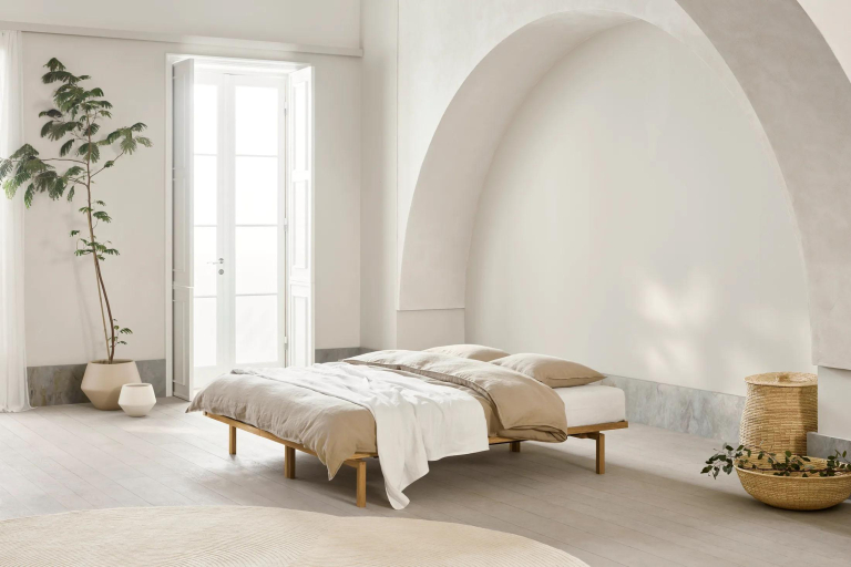 Bolia Elton bed 180x200 geolied eiken