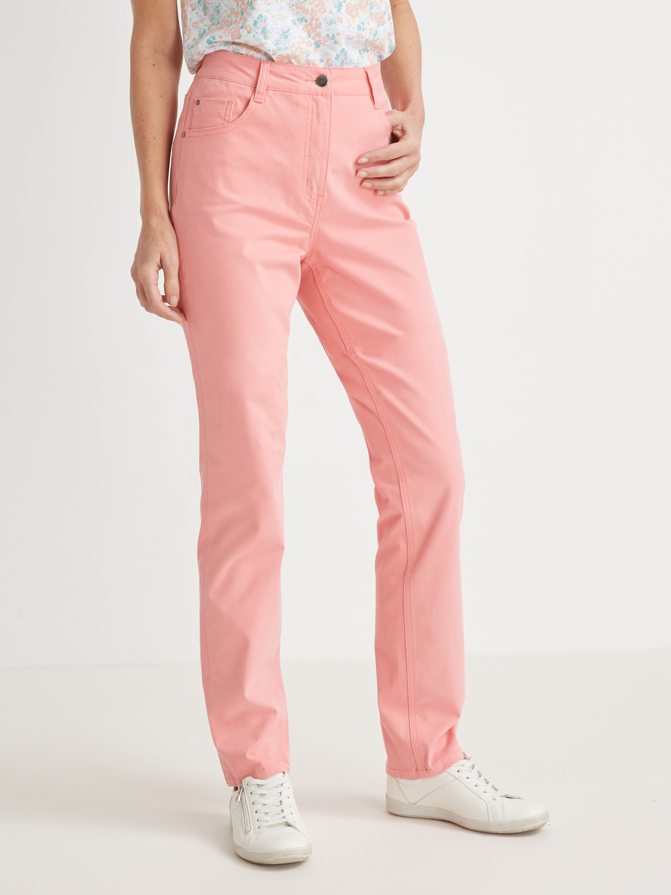 Pantalon 5 poches coupe droite