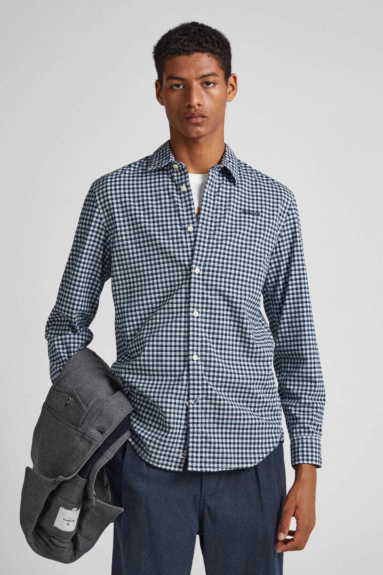 Camisa xadrez de corte justo