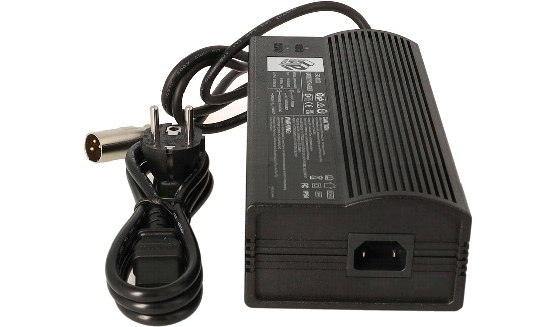Oplader 24V 8A til el-scootere 3-benet