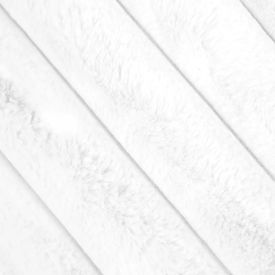 Coussin carré fausse fourrure (45 x 45 cm) Polary Blanc