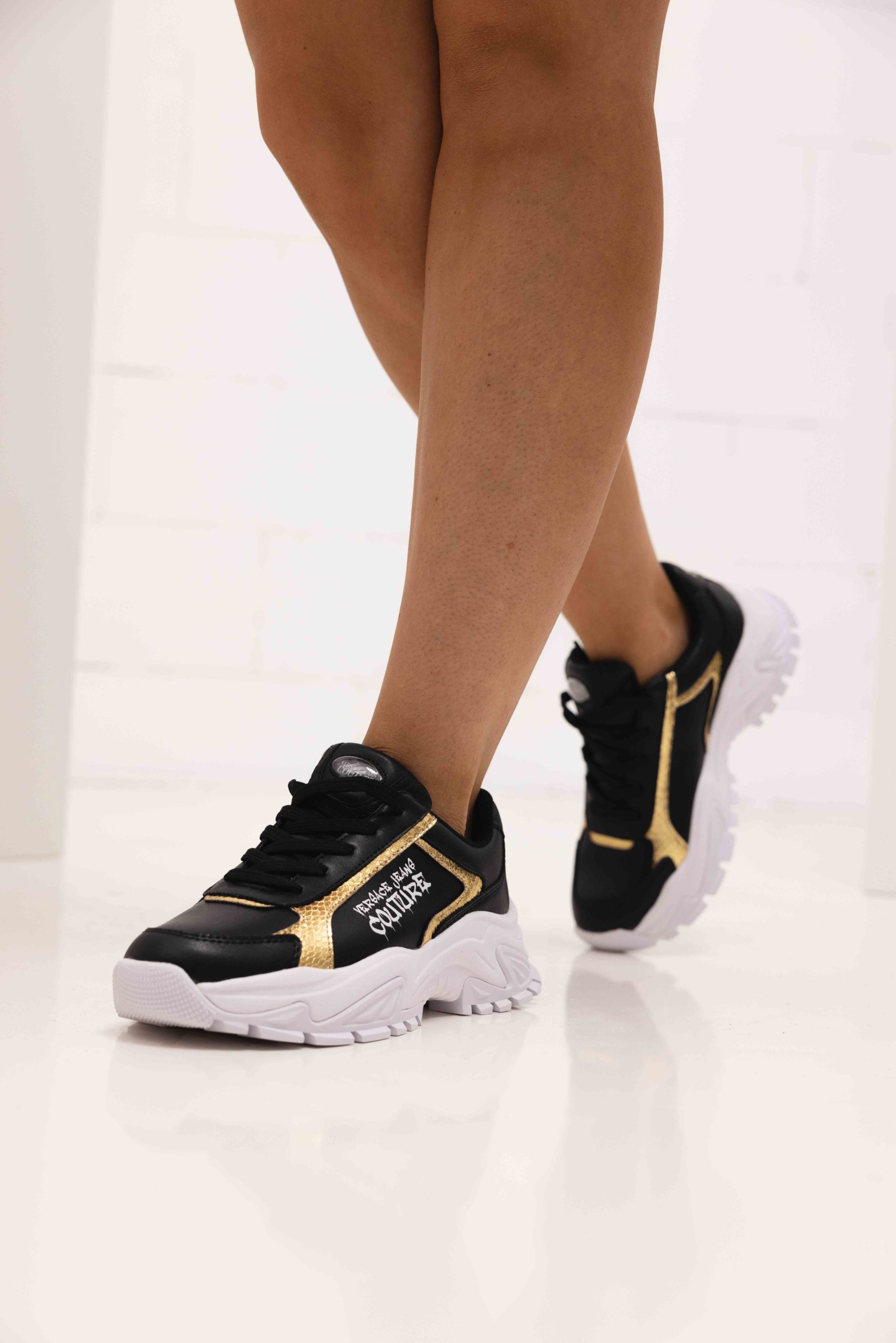 Versace Jeans Couture Fondo Hiker Sneakers Dames Zwart