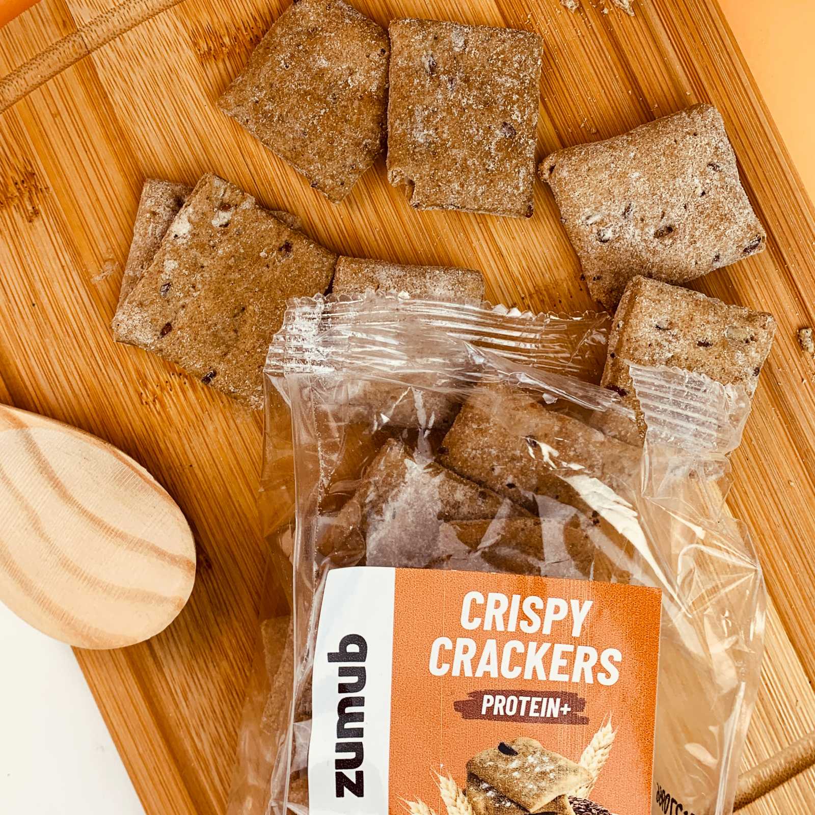 Biscoitos crocantes Zumub com azeite e alecrim 50g