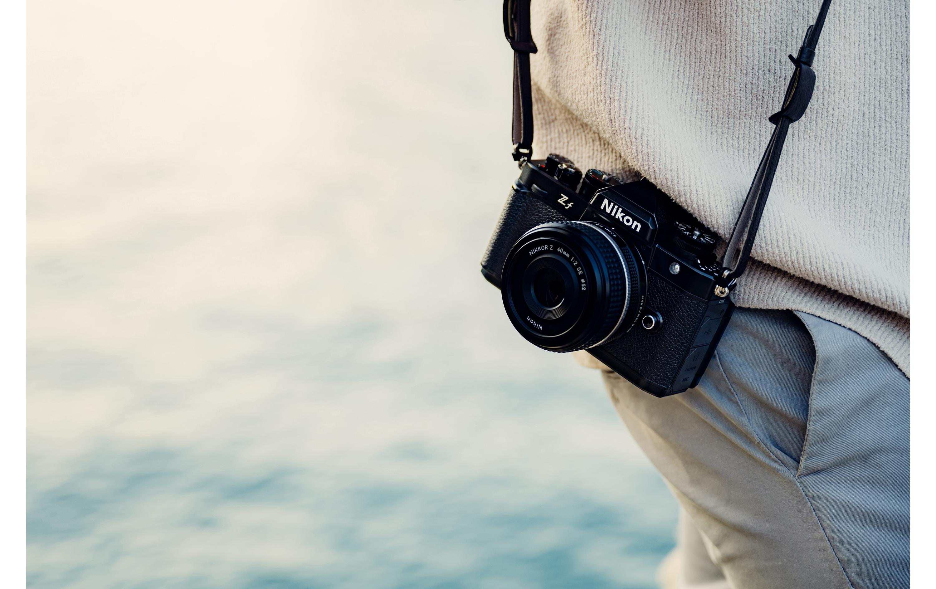 Fotokamera ZF NOKTON 50 1.0 KIT<br>Spiegellose Vollformatkamera mit Standardobjektiv mit extrem hoher Lichtstärke und manuellem Fokus