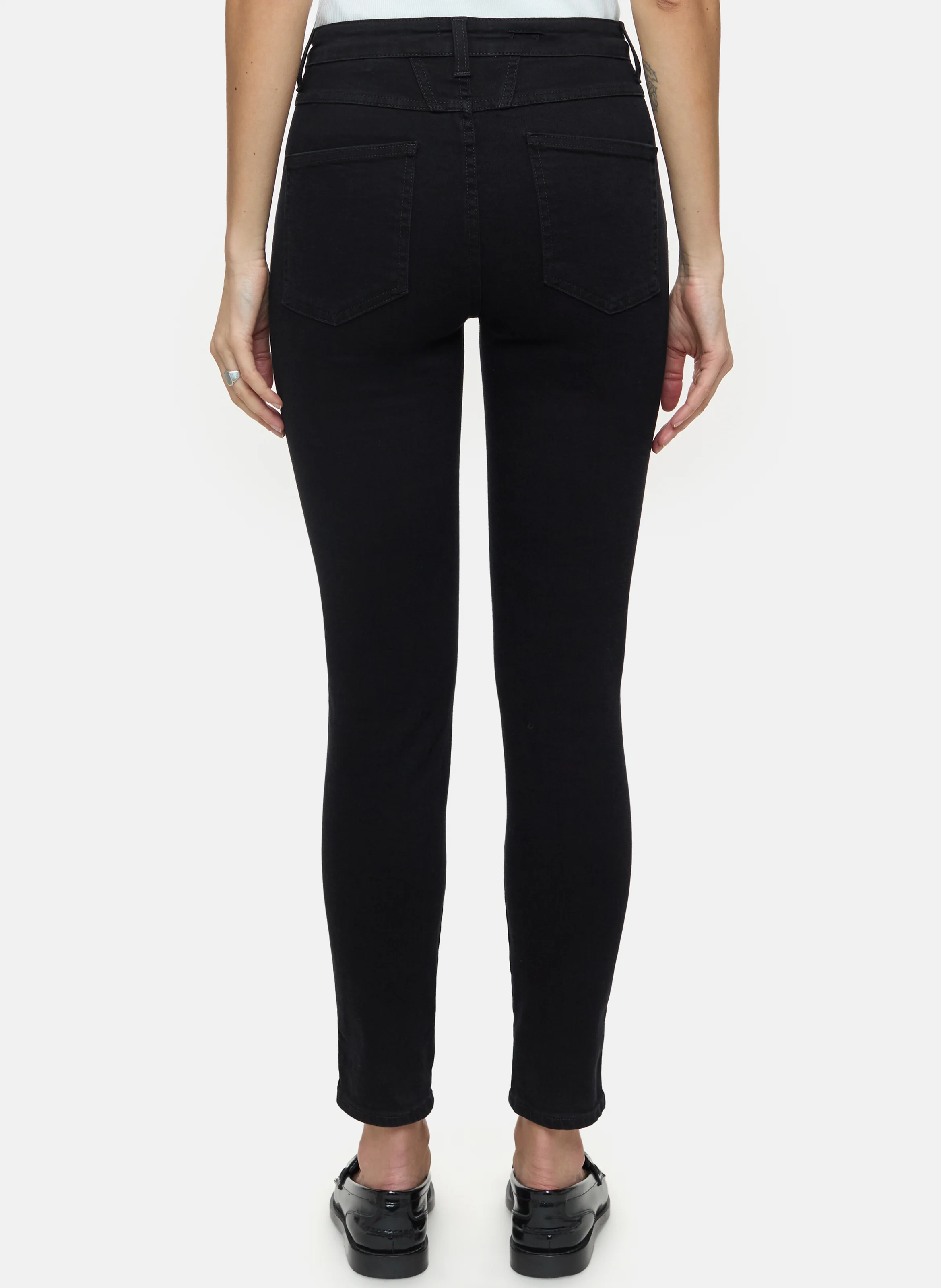 SKINNY PUSHER - Jean skinny taille haute en coton bio mélangé | Noir