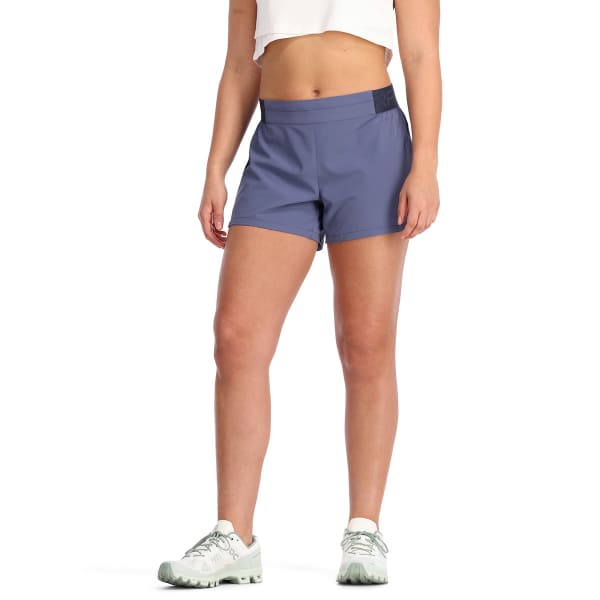 Short running KARI TRAA NORA 2.0 SHORTS 4IN
