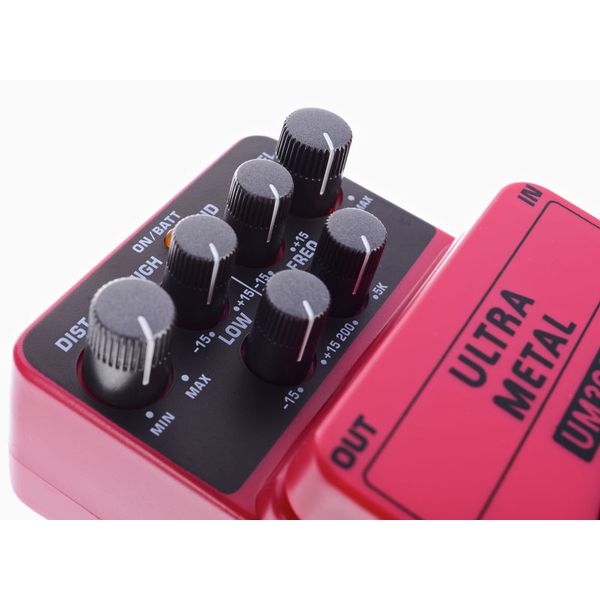 Behringer UM300 Fußpedal