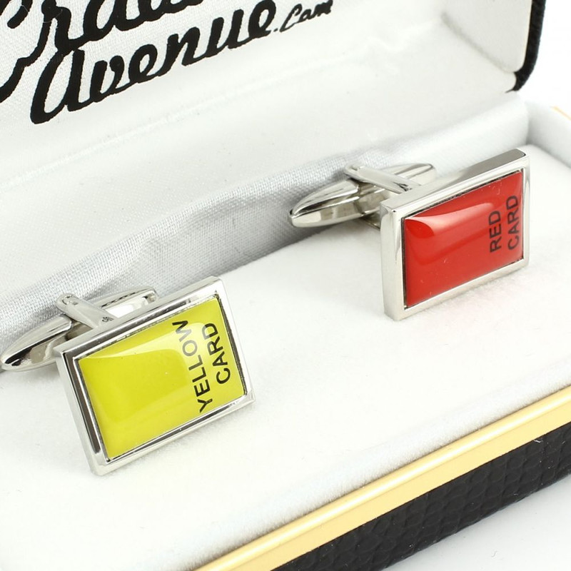 Boutons de manchette, Carton Jaune, Carton rouge