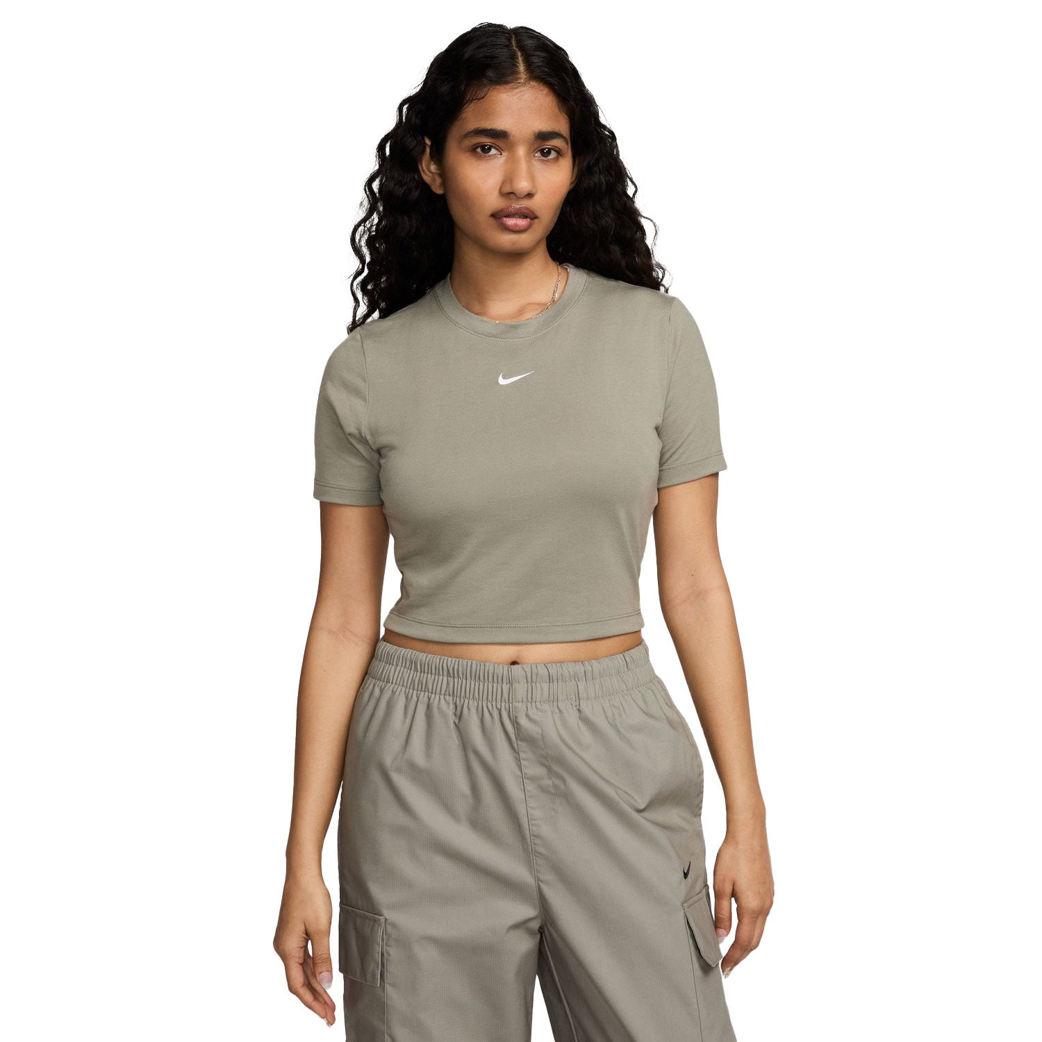 Nike  Sportswear Essential