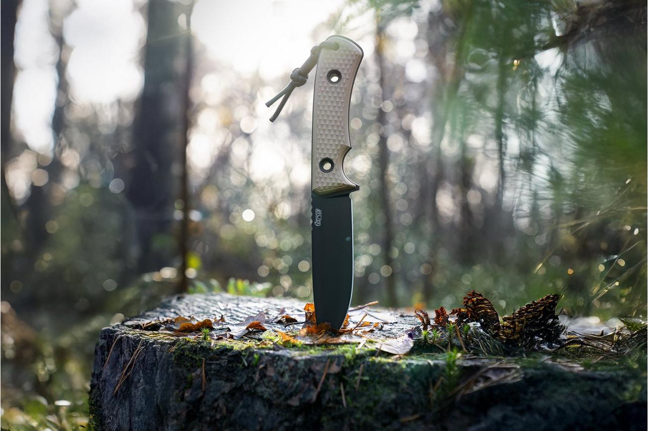 TRC Knives South Pole Limited Run DLC Elmax, Coyote Brown G10, Knivesandtools Exclusive, survivalmes
