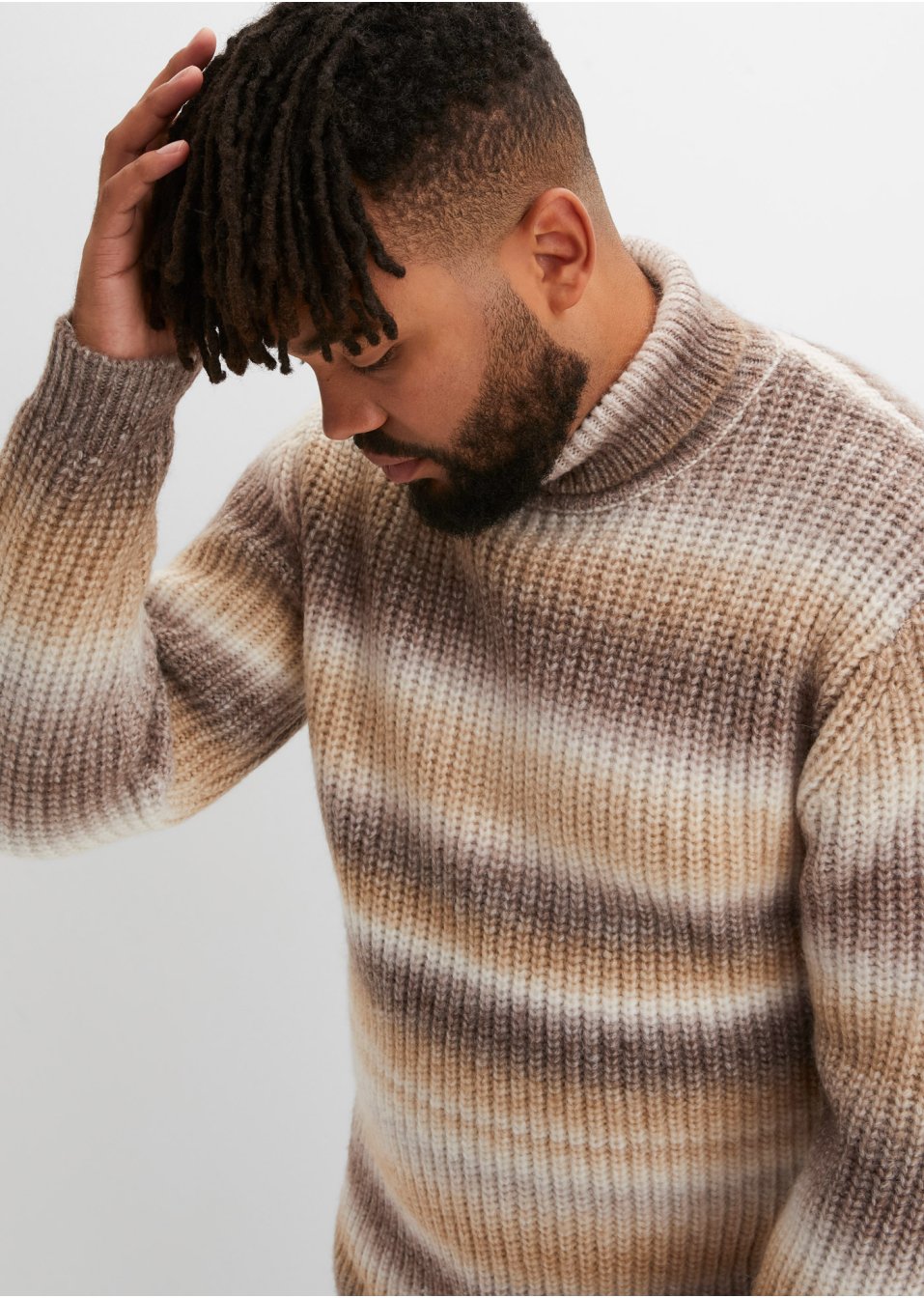 Pull col roulé
