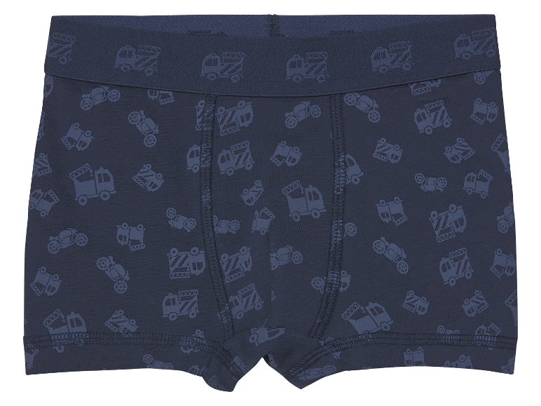 3 kinder boxers