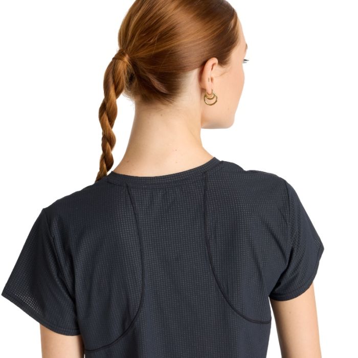 New Balance Dame T-shirts Race Day Ultra Light SS Tee Sort