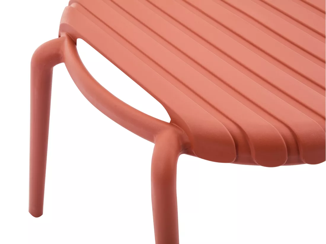 Table basse de jardin empilable en polypropylène - Rouge - SESEH de MYLIA