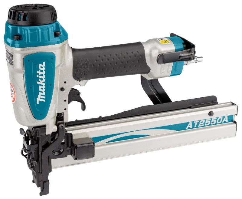 Makita AT2550A 8 bar Nietmachine (Wide Crown) met olie