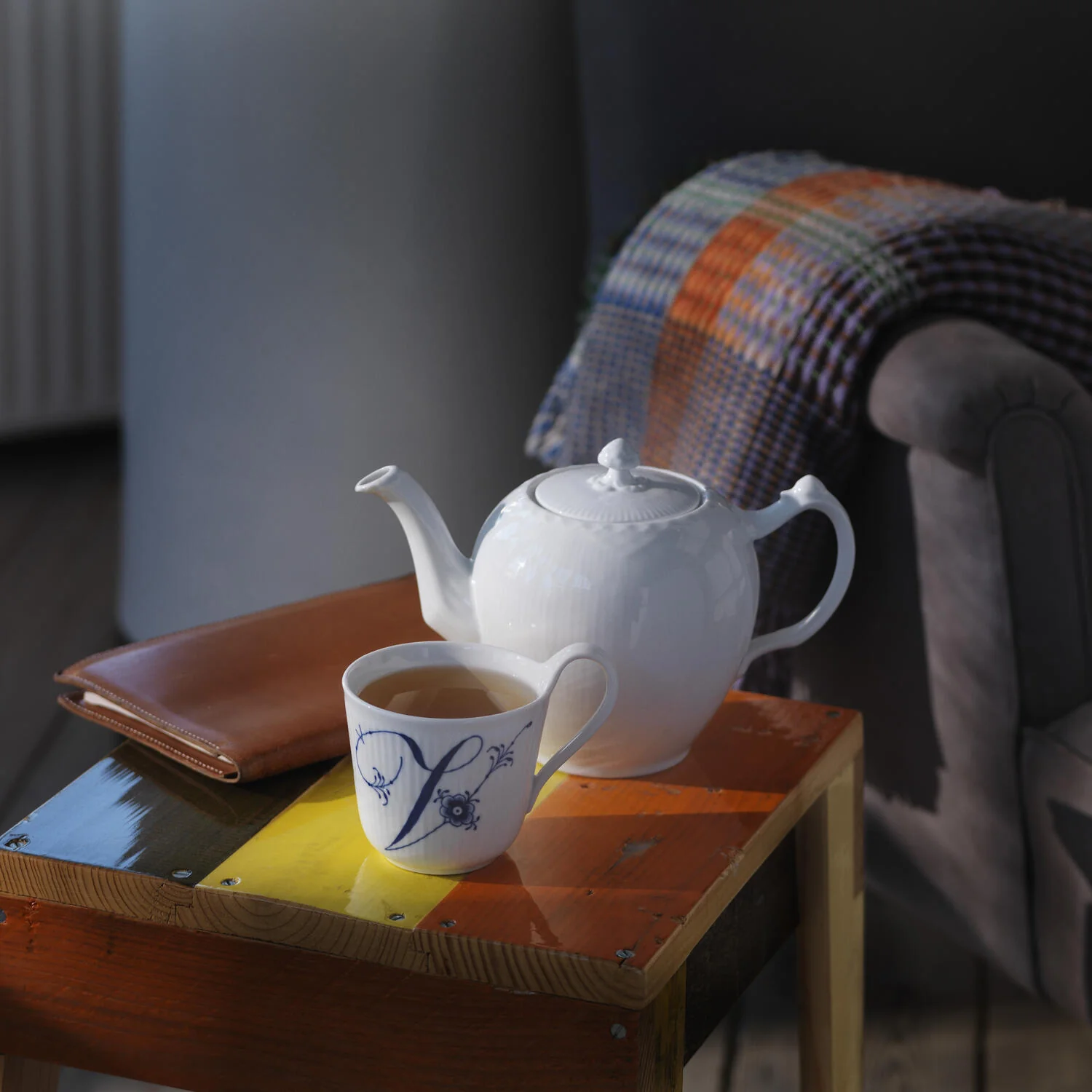 Royal Copenhagen  Hvid riflet tekande - 100 cl.